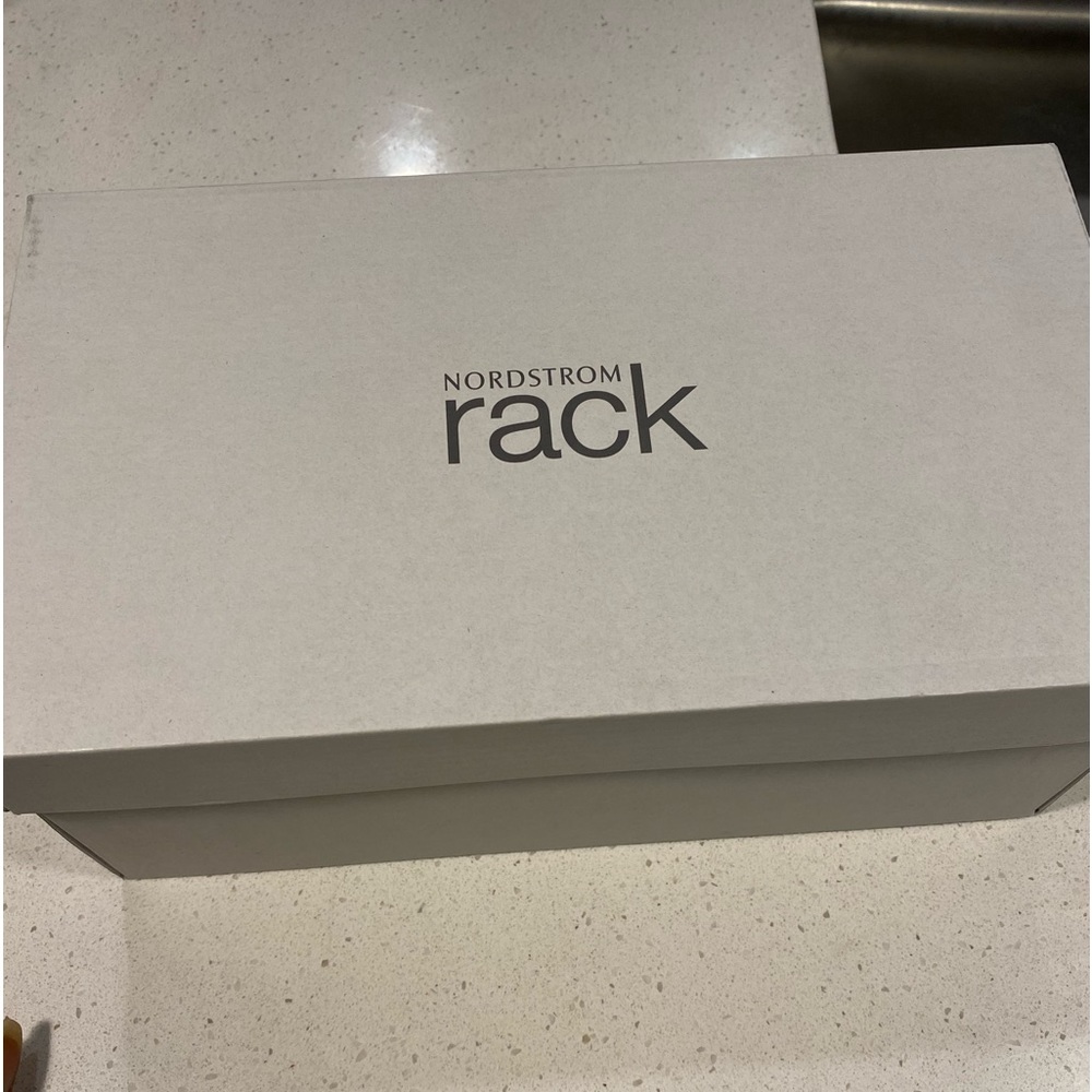 Nordstrom Rack Wedge - Picture 3 of 5